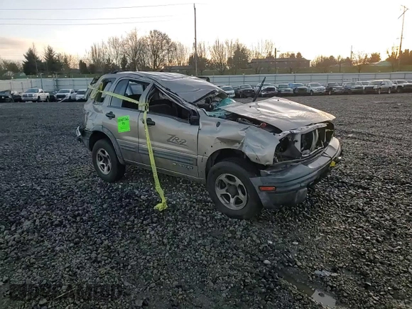 2003 Chevrolet Tracker ZR2 z VIN 2CNBJ734736913357, wystawiony jako Copart lot #86546884 z przebiegiem Nie podano mil oraz Nie do naprawy • Non repairable. Historia ofert i sprzedaży dostępna na DreamBid. Obrazek 11.