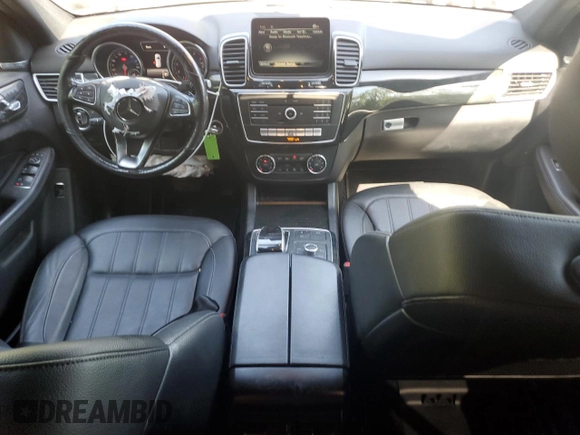 2018 Mercedes-Benz GLE 350 z VIN 4JGDA5HB6JB200366, wystawiony jako Copart lot #62200145 z przebiegiem 68 299 mil mil oraz Szkoda całkowita • Salvage title. Historia ofert i sprzedaży dostępna na DreamBid. Obrazek 8.