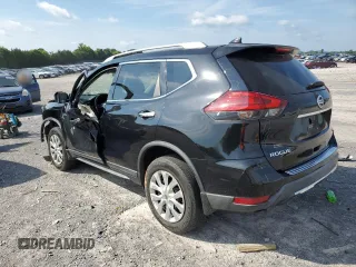 2017 Nissan Rogue S с VIN KNMAT2MV5HP569166, выставлен на аукционе Copart как лот 61888944 с пробегом Не указан миль и Списание • Salvage title. История ставок и продаж доступна на DreamBid. Изображение 2.
