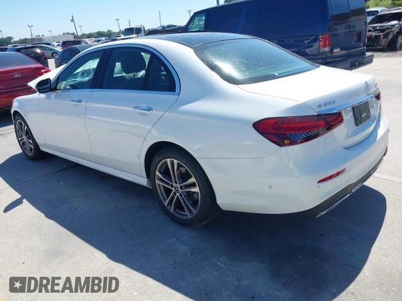 2023 Mercedes-Benz E 350 with VIN W1KZF8EB9PB106580, listed as a IAAI auction lot 42039282 with 38,000 mi miles and . Bid and sale history available at DreamBid. Image 3.