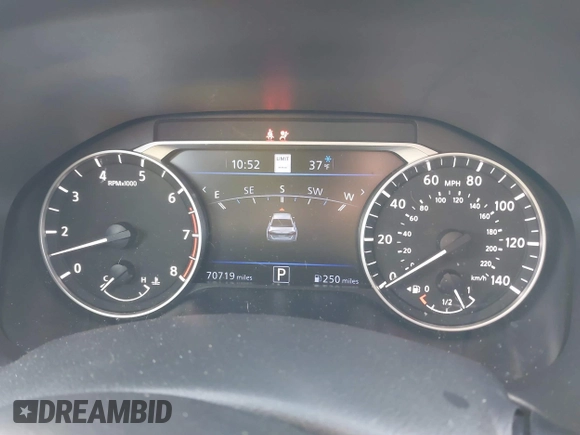 2019 Nissan Altima SL with VIN 1N4BL4EW7KC133107, listed as a IAAI auction lot 41433636 with 70,719 mi miles and . Bid and sale history available at carsss.com. Image 7.