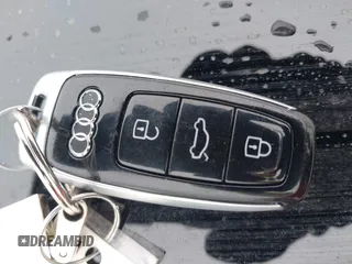 2019 Audi A6 Premium Plus with VIN WAUL2AF28KN052114, listed as a IAAI auction lot 41532304 with 29,252 mi miles. Bid and sale history available at carsss.com. Image 11.