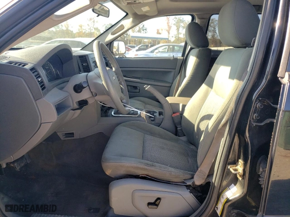 2007 Jeep Grand Cherokee Laredo with VIN 1J8HS48PX7C632012, listed as a Copart auction lot 77233144 with 189,890 mi miles and Clean Title. Bid and sale history available at carsss.com. Image 7.