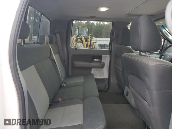 2007 Ford F-150 XLT z VIN 1FTRW02W17KB21352, wystawiony jako Copart lot #83563024 z przebiegiem 234 173 mil mil oraz Szkoda całkowita • Salvage title. Historia ofert i sprzedaży dostępna na DreamBid. Obrazek 10.