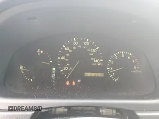 2003 Lexus RX 300 z VIN JTJHF10U130298408, wystawiony jako Copart lot #58018395 z przebiegiem 218 010 mil mil oraz Szkoda całkowita • Salvage title. Historia ofert i sprzedaży dostępna na DreamBid. Obrazek 9.