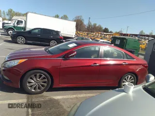 2014 Hyundai Sonata SE with VIN 5NPEC4AC5EH923646, listed as a IAAI auction lot 41935203 with 90,506 mi miles and . Bid and sale history available at DreamBid. Image 14.