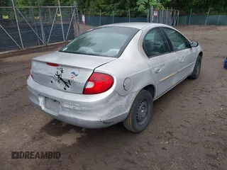 2000 Dodge Neon Highline z VIN 1B3ES46C5YD731845, wystawiony jako IAAI lot #42436755 z przebiegiem 177 211 mil mil oraz . Historia ofert i sprzedaży dostępna na DreamBid. Obrazek 4.