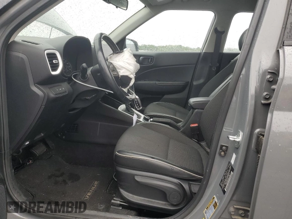 2022 Hyundai Venue SEL with VIN KMHRC8A31NU176041, listed as a Copart auction lot 58560355 with 59,621 mi miles and Salvage title. Bid and sale history available at DreamBid. Image 7.