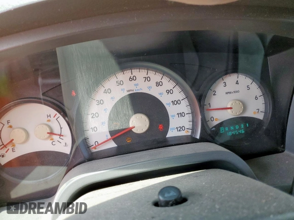 2005 Dodge Dakota ST z VIN 1D7HE28K35S235225, wystawiony jako Copart lot #57684725 z przebiegiem 184 546 mil mil oraz Szkoda całkowita • Salvage title. Historia ofert i sprzedaży dostępna na DreamBid. Obrazek 9.