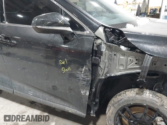 2024 Lexus RX 350 z VIN 2T2BAMCA5RC070111, wystawiony jako IAAI lot #41516647 z przebiegiem 8 691 mil mil oraz . Historia ofert i sprzedaży dostępna na DreamBid. Obrazek 17.