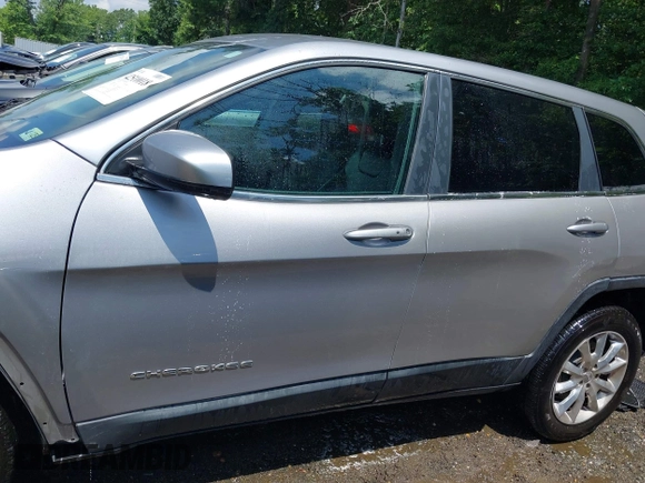 2016 Jeep Cherokee Limited с VIN 1C4PJMDB9GW240055, выставлен на аукционе IAAI как лот 42510018 с пробегом 105 425 миль миль и . История ставок и продаж доступна на DreamBid. Изображение 14.