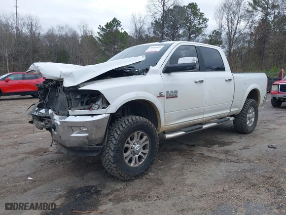 2018 Ram 2500 Laramie with VIN 3C6UR5FL2JG204745, listed as a IAAI auction lot 38568855 with 132,338 mi miles. Bid and sale history available at carsss.com. Image 17.