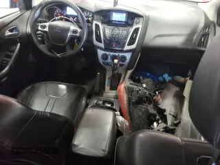 2014 Ford Focus SE with VIN 1FADP3K25EL333416, listed as a Copart auction lot 43550925 with 135,345 mi miles and Salvage Title. Bid and sale history available at carsss.com. Image 8.