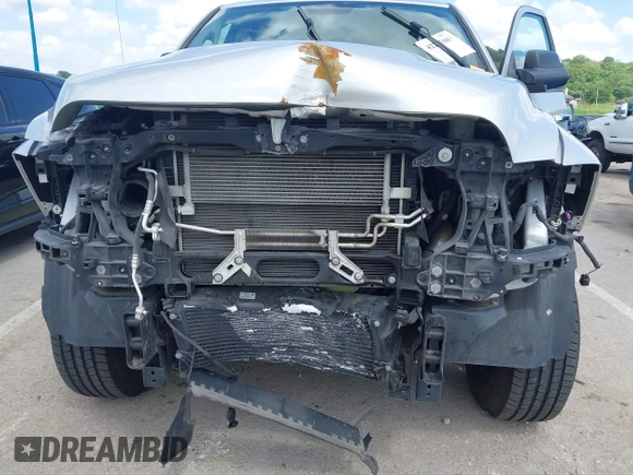 2018 Ram 2500 SLT with VIN 3C6UR5DL2JG300734, listed as a IAAI auction lot 42277603 with 74,923 mi miles and . Bid and sale history available at DreamBid. Image 6.