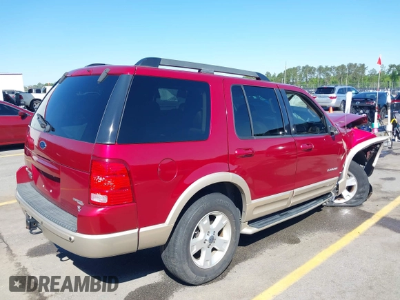 2005 Ford Explorer Eddie Bauer z VIN 1FMDU74W85UB49412, wystawiony jako IAAI lot #42041844 z przebiegiem Nie podano mil oraz . Historia ofert i sprzedaży dostępna na DreamBid. Obrazek 4.
