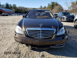 2011 Mercedes-Benz S-Class S 550 with VIN WDDNG8GB8BA365715, listed as a Copart auction lot 50122985 with 95,525 mi miles and Clean Title. Bid and sale history available at carsss.com. Image 5.