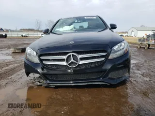 2018 Mercedes-Benz C 300 with VIN 55SWF4JB7JU257190, listed as a Copart auction lot 47238505 with 61,712 mi miles and Salvage title. Bid and sale history available at DreamBid. Image 5.