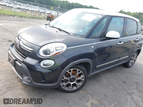 2014 FIAT 500L Trekking with VIN ZFBCFADH5EZ018176, listed as a IAAI auction lot 42680958 with 106,806 mi miles and . Bid and sale history available at DreamBid. Image 2.
