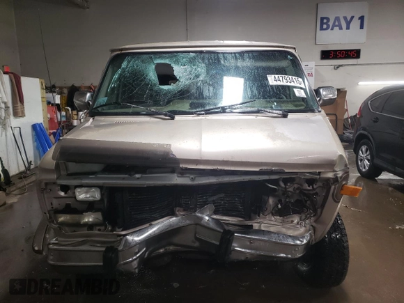 1994 Chevrolet Chevy Van с VIN 1GBEG25K1RF112313, выставлен на аукционе Copart как лот 44793415 с пробегом 162 067 миль миль и Списание • Salvage title. История ставок и продаж доступна на DreamBid. Изображение 5.