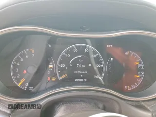 2014 Jeep Grand Cherokee Summit с VIN 1C4RJEJG4EC380074, выставлен на аукционе Copart как лот 64123175 с пробегом 237 803 миль миль и Списание • Salvage title. История ставок и продаж доступна на DreamBid. Изображение 9.