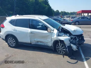 2017 Nissan Rogue SV с VIN KNMAT2MT2HP559659, выставлен на аукционе IAAI как лот 42623822 с пробегом 107 304 миль миль и . История ставок и продаж доступна на DreamBid. Изображение 12.