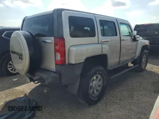 2008 Hummer H3 SUV with VIN 5GTEN13E488175247, listed as a Copart auction lot 74377384 with 133,781 mi miles and Salvage Title. Bid and sale history available at carsss.com. Image 3.