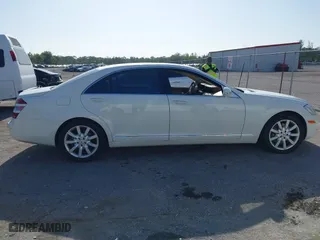 2007 Mercedes-Benz S-Class 5.5L V8 with VIN WDDNG71X27A082359, listed as a IAAI auction lot 42006249 with 90,527 mi miles. Bid and sale history available at carsss.com. Image 14.