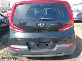 2020 Kia Soul LX with VIN KNDJ23AU9L7724587, listed as a IAAI auction lot 41817193 with 51,023 mi miles. Bid and sale history available at carsss.com. Image 17.