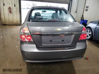 2009 Chevrolet Aveo LS with VIN KL1TD56E59B371648, listed as a Copart auction lot 81709864 with 109,772 mi miles and Salvage Title. Bid and sale history available at carsss.com. Image 6.