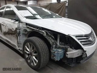 2013 Hyundai Azera with VIN KMHFH4JG1DA330604, listed as a IAAI auction lot 41966248 with 126,554 mi miles. Bid and sale history available at carsss.com. Image 6.