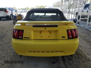 2003 Ford Mustang Deluxe z VIN 1FAFP44483F400695, wystawiony jako Copart lot #53449245 z przebiegiem 163 368 mil mil oraz Szkoda całkowita • Salvage title. Historia ofert i sprzedaży dostępna na DreamBid. Obrazek 6.
