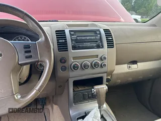 2006 Nissan Pathfinder SE с VIN 5N1AR18U16C626490, выставлен на аукционе Copart как лот 59636845 с пробегом 146 267 миль миль и Чистый • Clean title. История ставок и продаж доступна на DreamBid. Изображение 9.