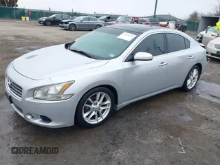 2009 Nissan Maxima SV with VIN 1N4AA51E19C842517, listed as a IAAI auction lot 41534246 with 278,067 mi miles and . Bid and sale history available at DreamBid. Image 17.