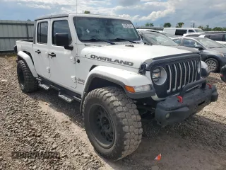 2020 Jeep Gladiator Overland z VIN 1C6HJTFG6LL135872, wystawiony jako Copart lot #59249895 z przebiegiem 113 519 mil mil oraz Czysty tytuł • Clean title. Historia ofert i sprzedaży dostępna na DreamBid. Obrazek 4.