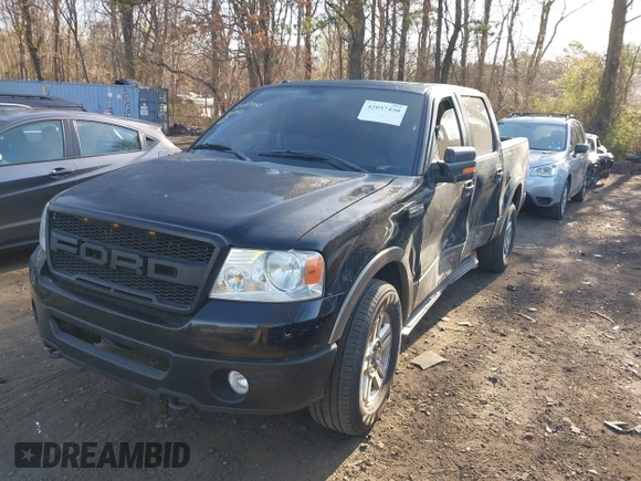 2006 Ford F-150 XLT with VIN 1FTPW14536FA09239, listed as a IAAI auction lot 42057450 with 227,660 mi miles and . Bid and sale history available at carsss.com. Image 6.
