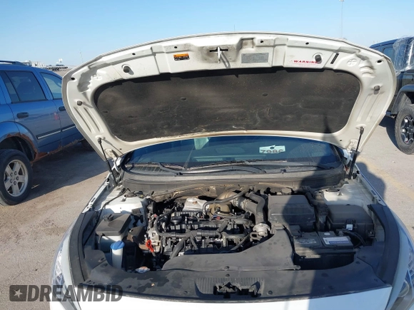 2015 Hyundai Sonata Sport with VIN 5NPE34AB6FH140232, listed as a IAAI auction lot 41805920 with 134,373 mi miles and . Bid and sale history available at carsss.com. Image 10.