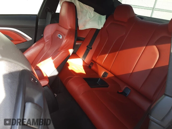 2015 BMW M4 with VIN WBS3R9C58FK334216, listed as a Copart auction lot 61497804 with 112,191 mi miles and Salvage Title. Bid and sale history available at carsss.com. Image 10.