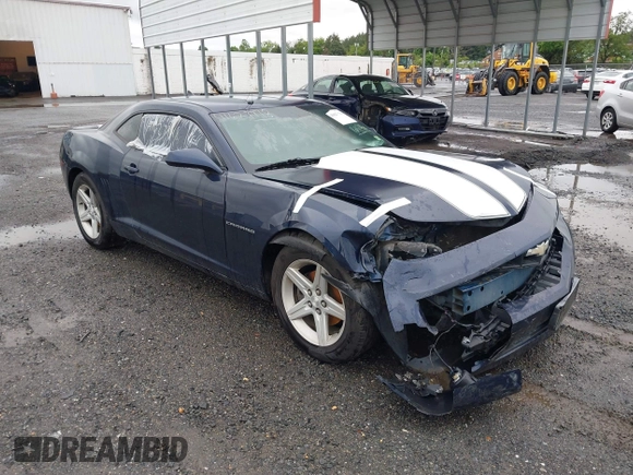 2012 Chevrolet Camaro 1LT z VIN 2G1FB1E37C9164846, wystawiony jako IAAI lot #41627778 z przebiegiem 105 108 mil mil oraz . Historia ofert i sprzedaży dostępna na DreamBid. Obrazek 6.