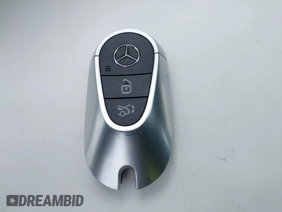 2023 Mercedes-Benz C 300 z VIN W1KAF4GB3PR121215, wystawiony jako IAAI lot #42068171 z przebiegiem 15 082 mil mil oraz . Historia ofert i sprzedaży dostępna na DreamBid. Obrazek 11.