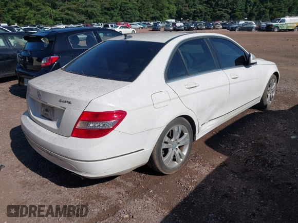 2008 Mercedes-Benz C 300 Sport with VIN WDDGF81X28F103832, listed as a IAAI auction lot 42506040 with 174,798 mi miles and . Bid and sale history available at DreamBid. Image 4.