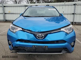 2016 Toyota RAV4 XLE with VIN JTMRFREV3GD182147, listed as a Copart auction lot 52833195 with 69,256 mi miles and Salvage Title. Bid and sale history available at carsss.com. Image 5.