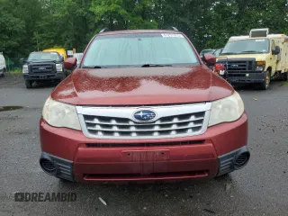 2012 Subaru Forester X Premium с VIN JF2SHADC7CH453583, выставлен на аукционе Copart как лот 61231275 с пробегом 125 312 миль миль и Списание • Salvage title. История ставок и продаж доступна на DreamBid. Изображение 5.