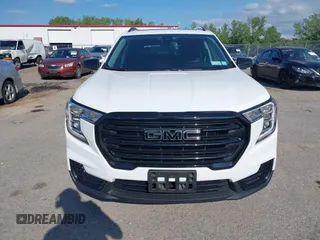 2024 GMC Terrain SLE with VIN 3GKALTEG3RL388266, listed as a IAAI auction lot 42582525 with 12,569 mi miles and . Bid and sale history available at DreamBid. Image 12.