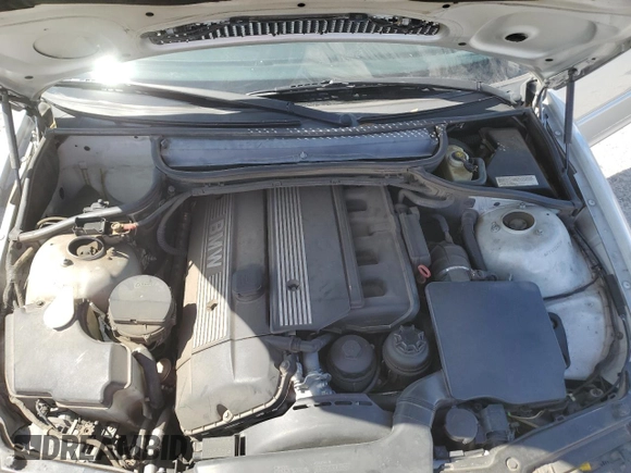 2001 BMW 3 Series 325Ci with VIN WBABS33451JY50461, listed as a Copart auction lot 62185615 with Not provided miles and Salvage title. Bid and sale history available at DreamBid. Image 11.