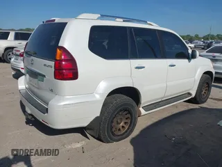 2008 Lexus GX 470 with VIN JTJBT20X380149150, listed as a IAAI auction lot 41975793 with Not Provided miles. Bid and sale history available at carsss.com. Image 4.