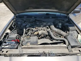 2001 Mercury Grand Marquis LS z VIN 2MEFM75W11X612617, wystawiony jako Copart lot #54782295 z przebiegiem 171 944 mil mil oraz Szkoda całkowita • Salvage title. Historia ofert i sprzedaży dostępna na DreamBid. Obrazek 11.
