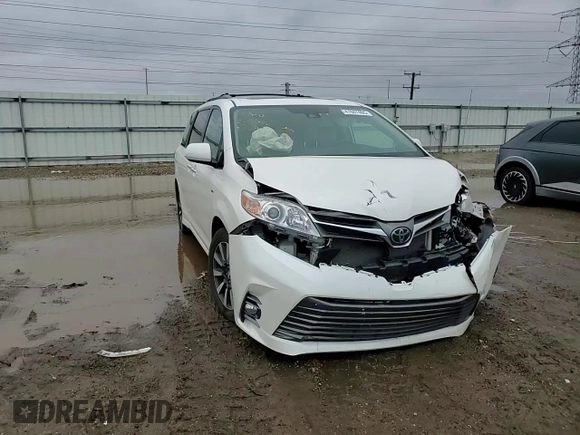 2019 Toyota Sienna XLE with VIN 5TDDZ3DC0KS224611, listed as a Copart auction lot 47667495 with 61,829 mi miles and Salvage Title. Bid and sale history available at carsss.com. Image 12.