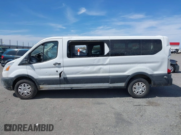 2015 Ford Transit XL z VIN 1FBZX2ZM4FKA31645, wystawiony jako IAAI lot #41845494 z przebiegiem 204 890 mil mil oraz . Historia ofert i sprzedaży dostępna na DreamBid. Obrazek 14.