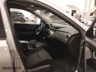 2017 Nissan Rogue SL with VIN JN8AT2MV7HW282129, listed as a IAAI auction lot 41798840 with 119,825 mi miles. Bid and sale history available at carsss.com. Image 5.