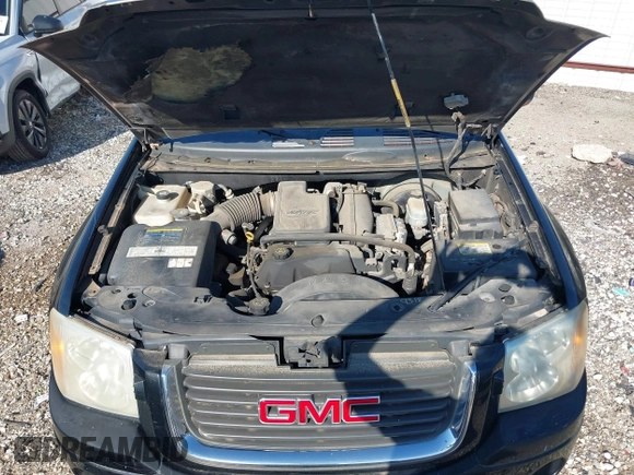 2002 GMC Envoy SLT z VIN 1GKDT13S322146884, wystawiony jako IAAI lot #42244937 z przebiegiem 203 633 mil mil oraz . Historia ofert i sprzedaży dostępna na DreamBid. Obrazek 10.